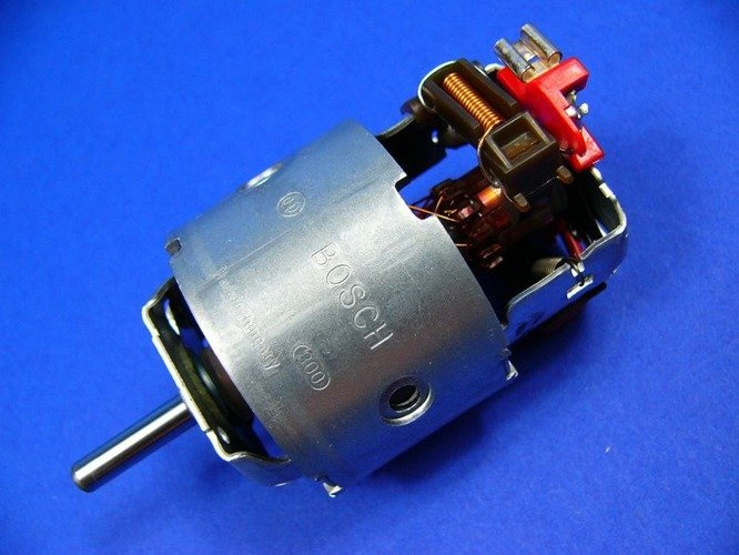 Electric motor.  Blower 12V / 28W