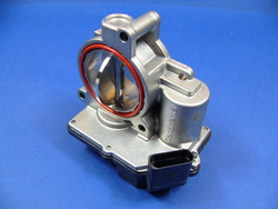 Przepustnica powietrza / klapa sterująca AUDI  4.2 TDI