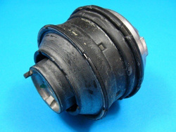 Poduszka  silnika   W 203 W 210 OE