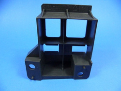 Prowadnica / uchwyt zderzaka przód lewy  SPRINTER  906