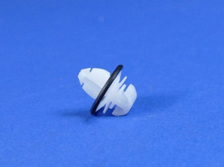 Spinka montażowa listwy bocznej   SPRINTER 907, 910