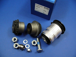 Zestaw napr.wahacza przedniego dolnego   W 210 LMI