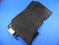 Dywaniki gumowe W 207  W 212