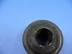 Zestaw tuleji wew.stabiliztora przedniego W 210 26mm