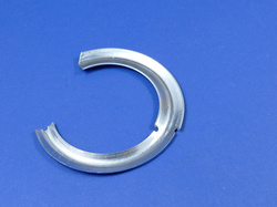 Podkładka dolna spręzyny  przedniej  W 170  W 202  W 208 W 210 