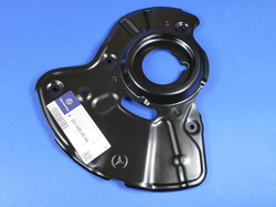 Osłona lewa   tarczy hamulcowej przedniej  C 216 W 221