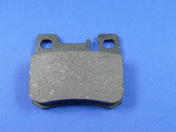 Klocki hamulcowe tylne W 124  W 202  z ASR