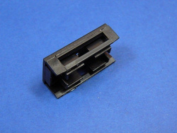 Spinka prawa  mocowania owiewki szyby  VITO 638 