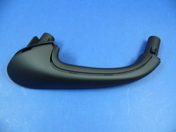 Uchwyt zamykania wew. prawy drzwi przednich W 203