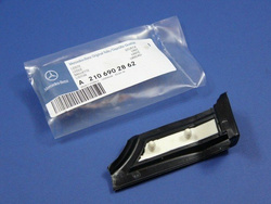 Listwa błotnika  tylnego dolna  prawa  W 210 do 06/99