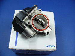 Przepustnica powietrza / klapa sterująca AUDI  4.2 TDI