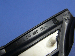 Listwa błotnika  tylnego dolna  prawa  W 210 do 06/99