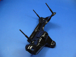 Uchwyt spręzarki  zawieszenia AIRMATIC  W 220
