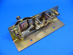 Zamek ryglujacy drzwi tylnych lewych   LT    SPRINTER 901- 904   