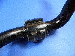 Drążek  stabilizatora  przód  W 220 