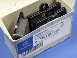 Klocki hamulcowe tylne W 202