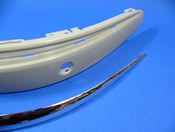 Listwa przednia lewa  z chromem  "PARKTRONIC"    W 211 Elegance, Avantgarde