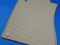 Dywaniki gumowe "BEŻOWE"  W 211 4 MATIC