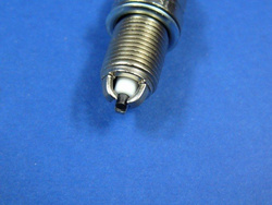 Świeca zapłonowa  W 202  W 210  KOMPRESOR