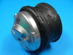 Poduszka  silnika   W 203 W 210 OE