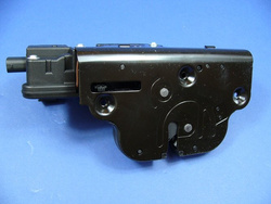 Zamek tylnej klapy VITO 639 VIANO