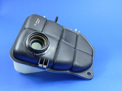 Zbiornik wyrównawczy z czujnikiem   W 203