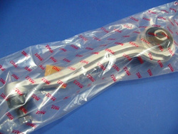 Wahacz przedni górny  lewy aluminiowy   W 171W 172   W 203 W 204 W 209  TRW