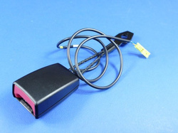 Zamknięcie pasa kierowcy / pasażera z kodem wyposżenia J58  SPRINTER 906 