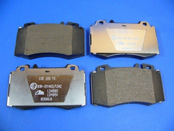 Klocki hamulcowe przednie " CERAMICZNE" W 203 W 211 W 215 W 219 W 220 W 230