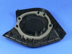 Nakładka przednia głośnika drzwi przednich prawych  W 203
