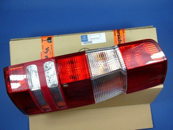 Lampa tylna prawa z cokołem  SPRINTER  906